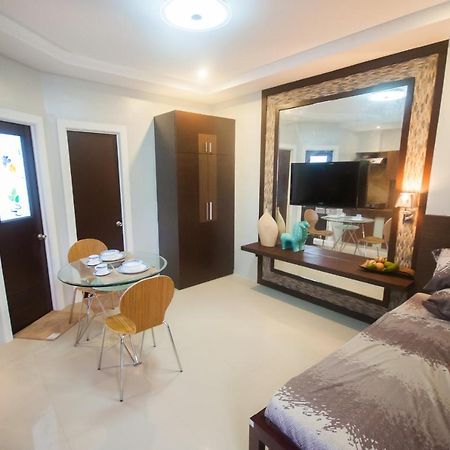 Nf Suites Davao Exterior photo