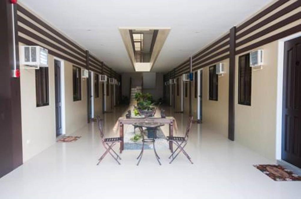 Nf Suites Davao Exterior photo