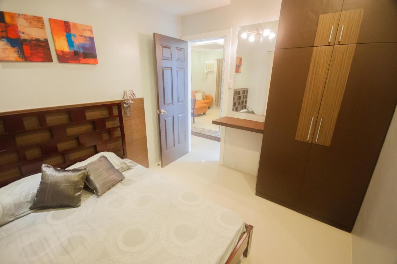 Nf Suites Davao Exterior photo